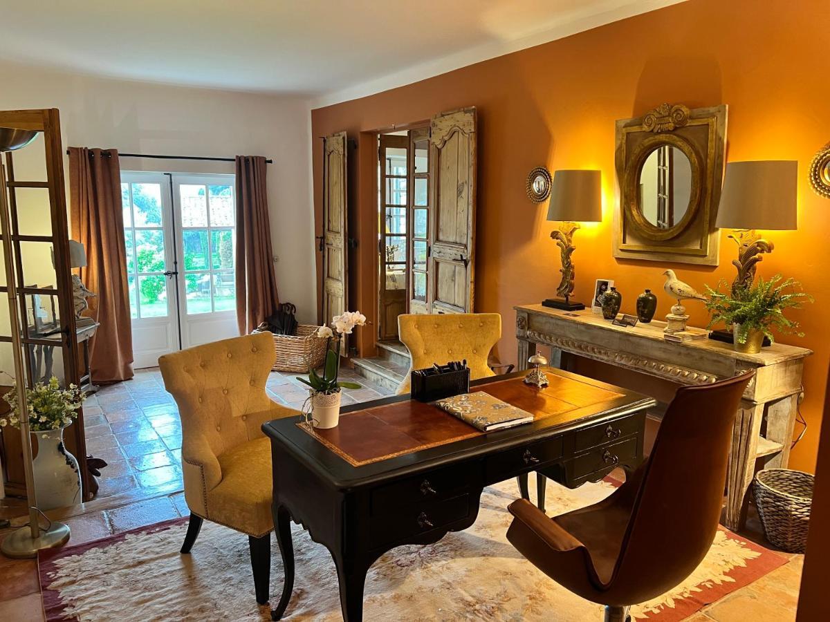 Villa Hautvallon - Peaceful Escape In Provence Gordes Bagian luar foto