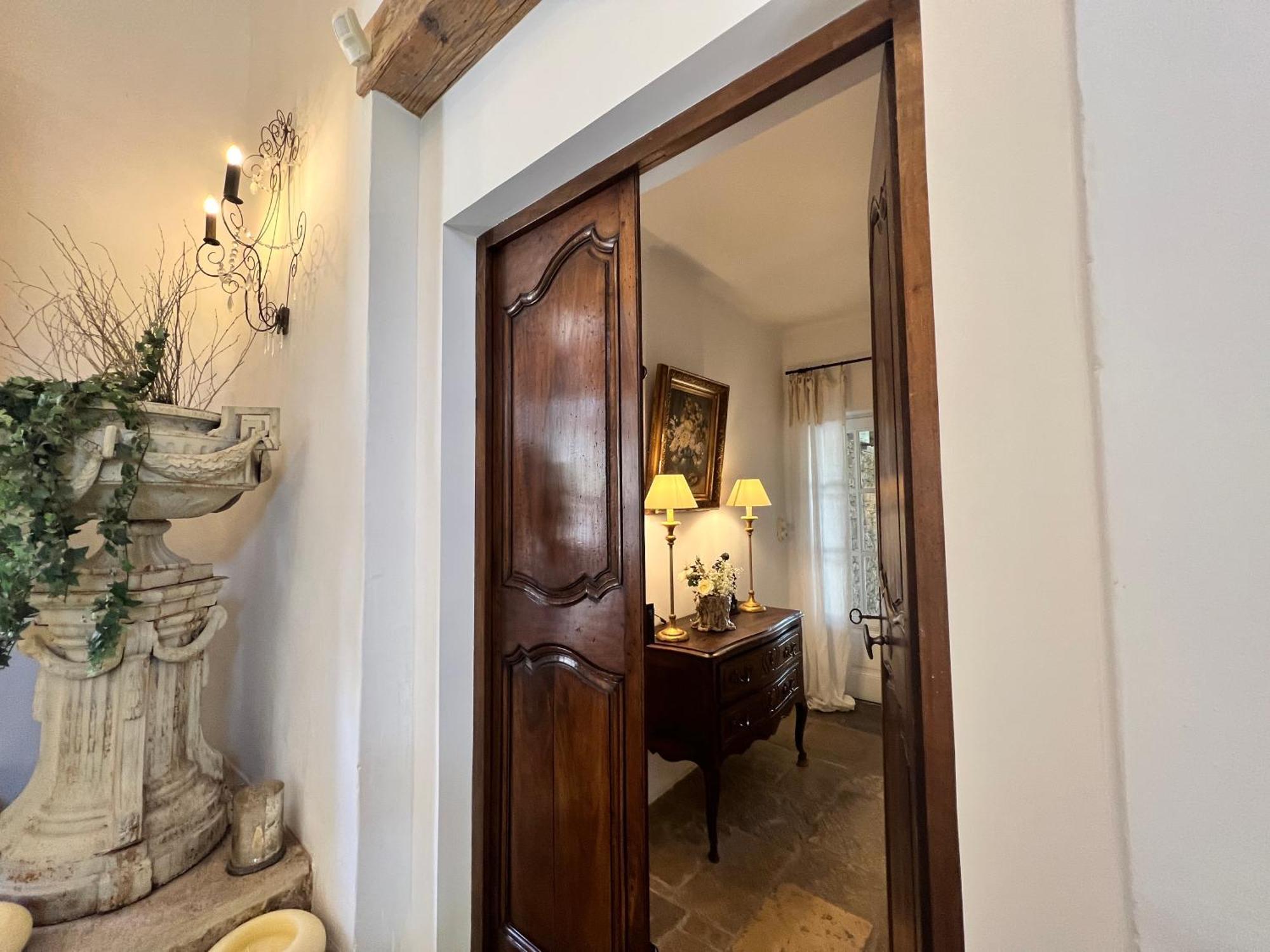 Villa Hautvallon - Peaceful Escape In Provence Gordes Ruang foto
